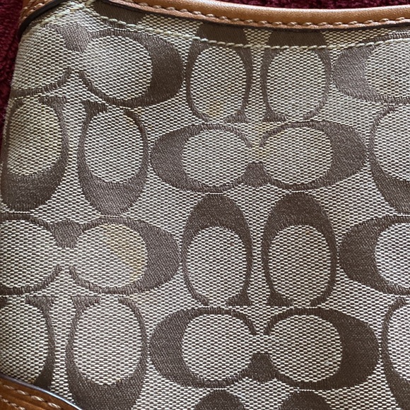 Coach Hobo Tan Purse No F0726-11430 - Picture 9 of 10